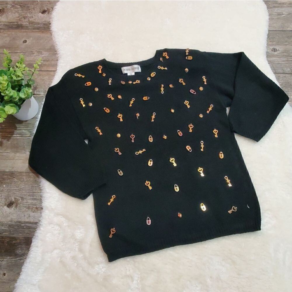 Victoria Harbour Vintage Black Knit Lock and Key Sweater, Size Medium
